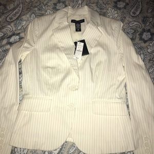 NWT NY and Co  blk+wht pinstripe blazer size 10